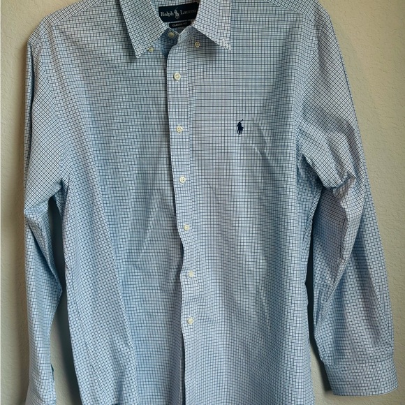 Ralph Lauren Men’s blue Size XL
 Classic-Fit Stretch Poplin Shirt - Picture 4 of 9